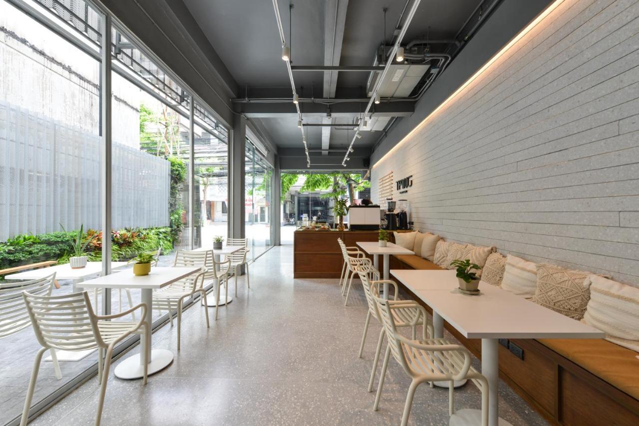 Tiang Capsule Bangkok Exterior foto